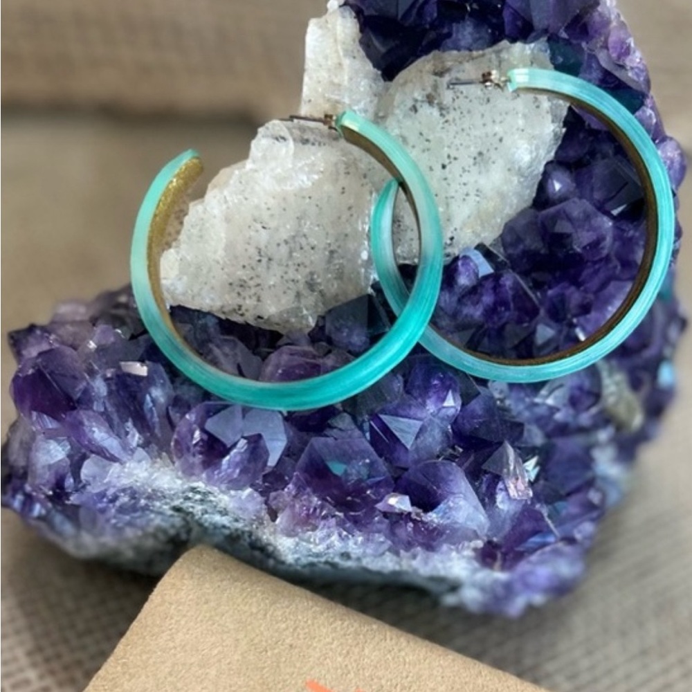 ALEXIS BITTAR Skinny Lucite Hoop Earring- TURQUOISE